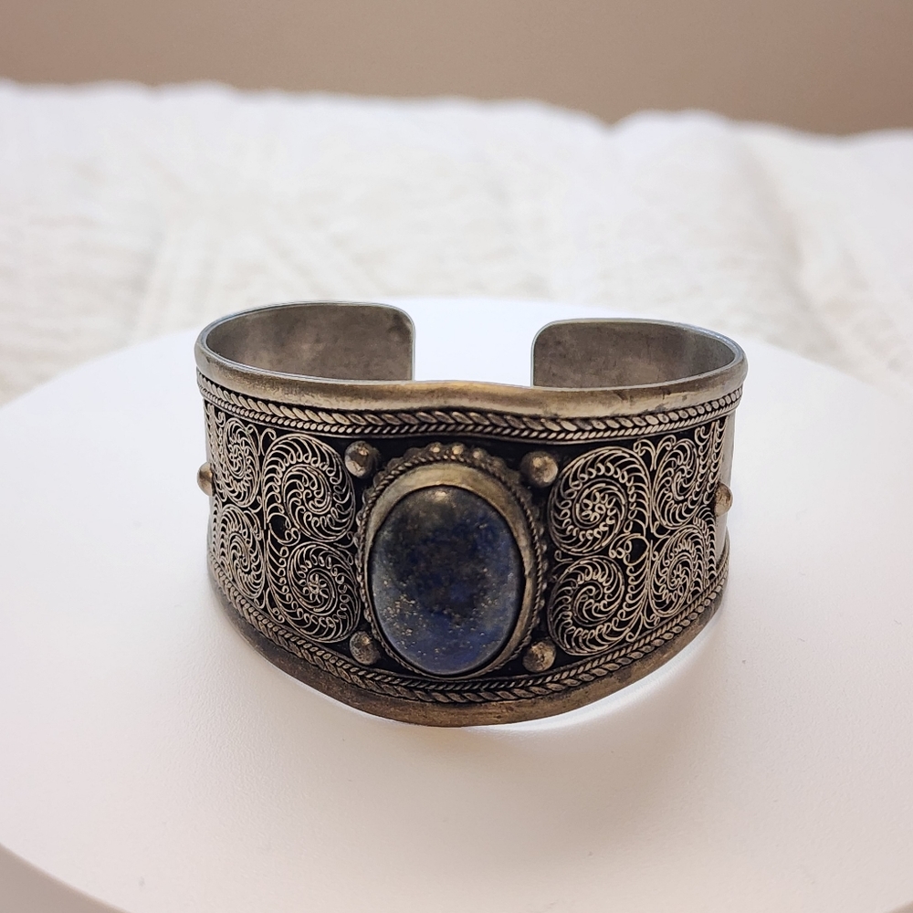 Vintage Lapis Lazuli Stone Old Brass  Decorative Cuff Bracelet - Picture 12 of 14